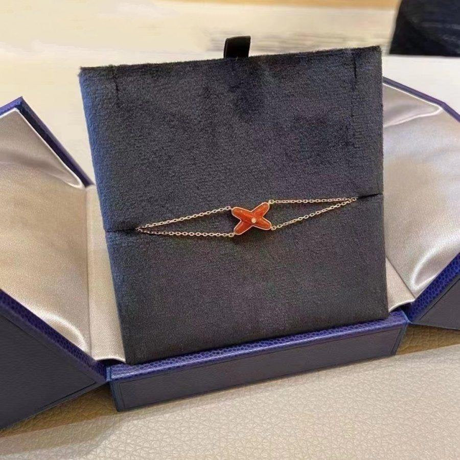 KELA ARMBAND CARNELIAN ROSEGOLD 1 DIAMANT