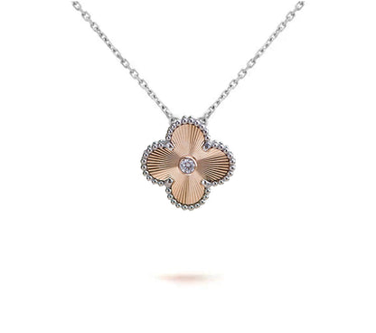 [KELA]15MM CLOVER FLOWER PENDANT NECKLACE WHITE GOLD COLLECTION