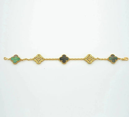 [KELA]LUCKY CLOVER 5-MOTIF BRACELET - GREY MOTHER-OF-PEARL COLLECTION