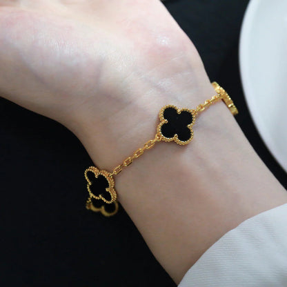 [KELA]LUCKY CLOVER 5-MOTIF BRACELET - BLACK OXNY COLLECTION
