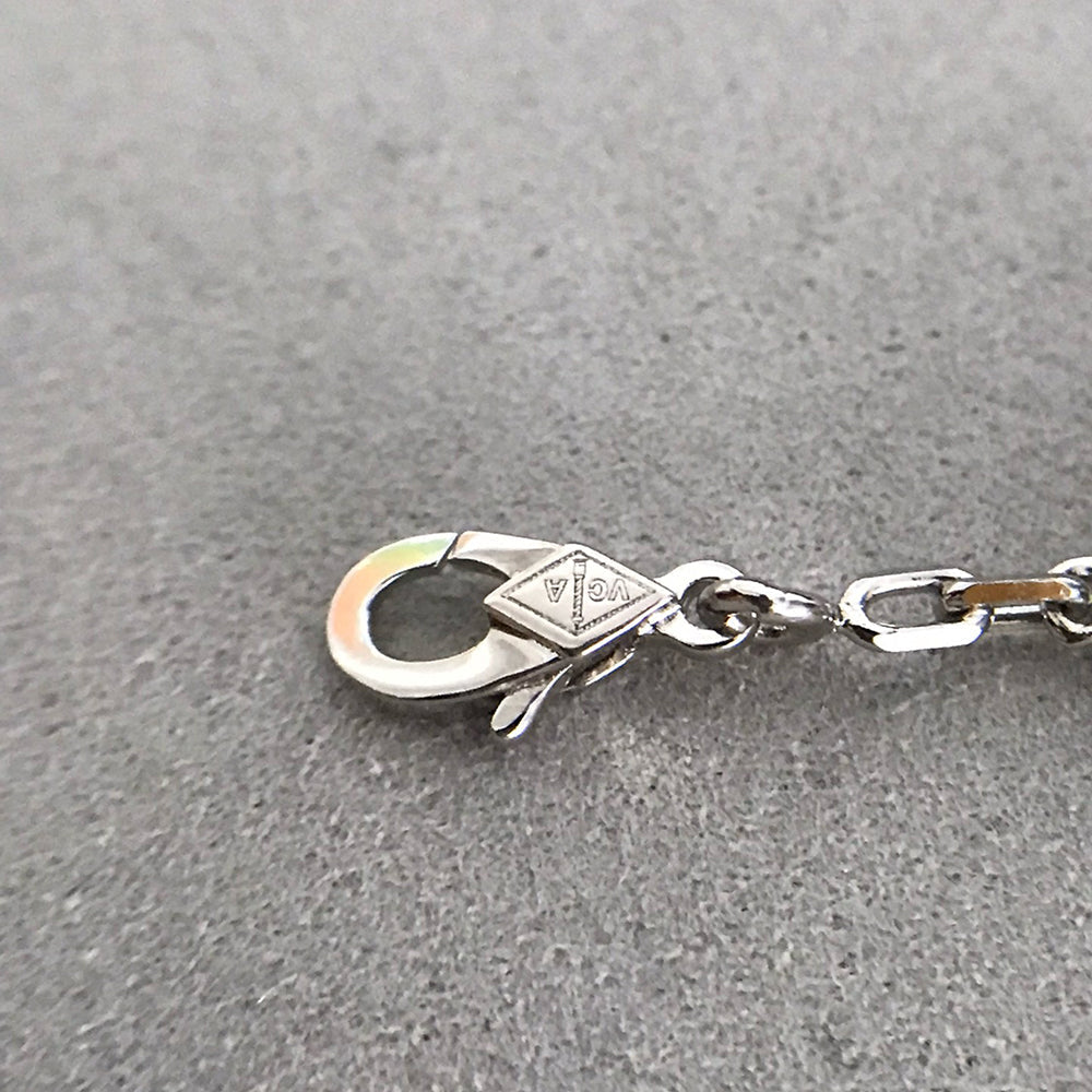 [KELA]LUCKY CLOVER 5-MOTIF BRACELET - BLACK OXNY COLLECTION
