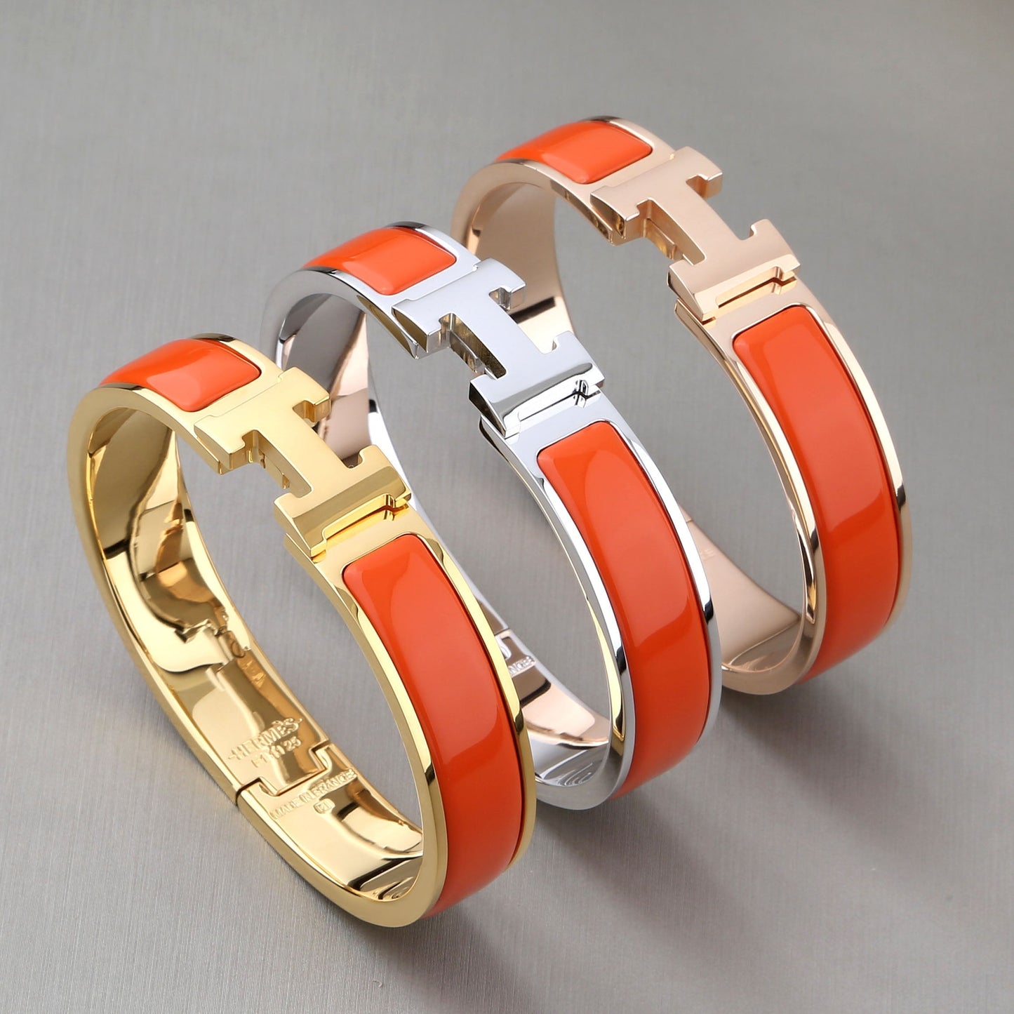 [KELA]H ORANGE BRACELET