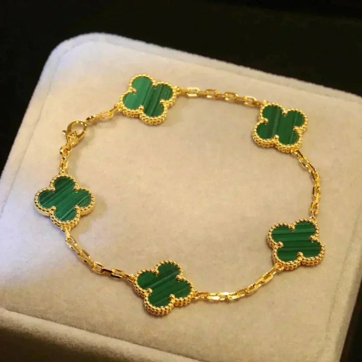 [KELA]LUCKY CLOVER 5-MOTIF BRACELET - MALACHITE COLLECTION