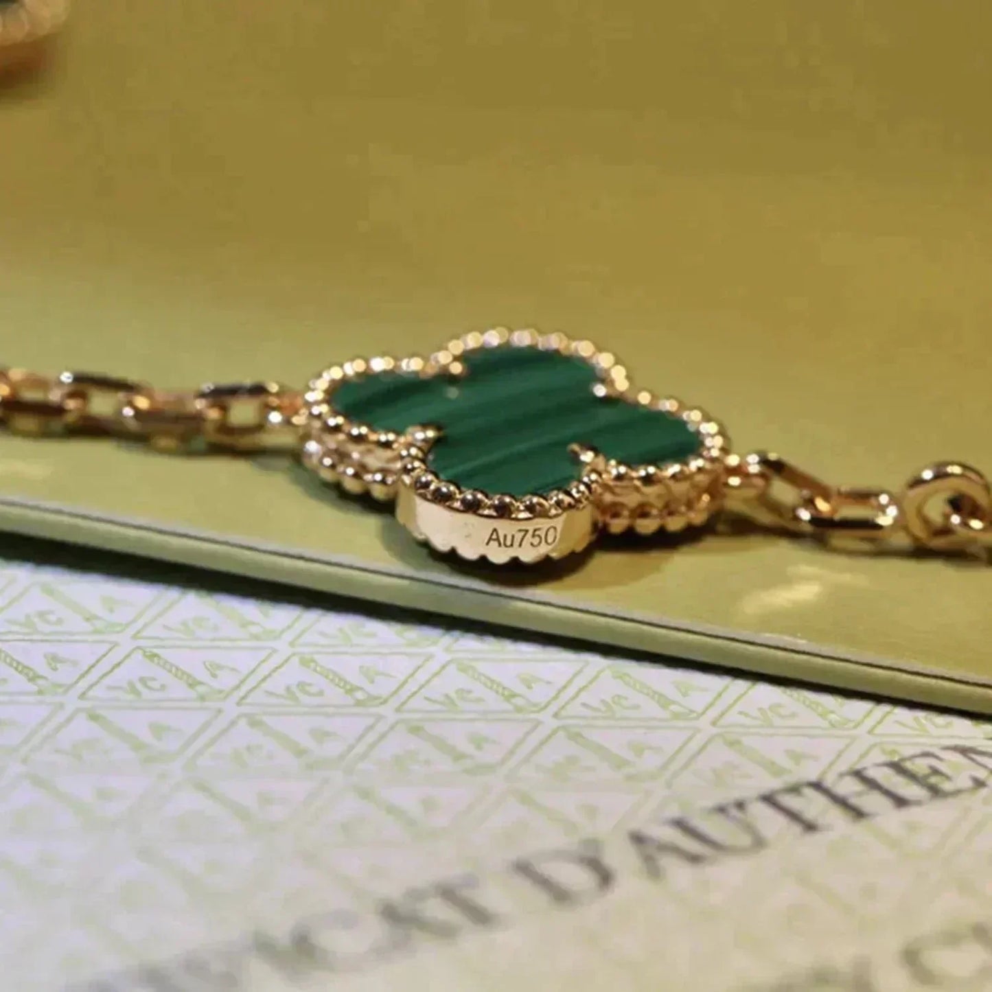 [KELA]LUCKY CLOVER 5-MOTIF BRACELET - MALACHITE COLLECTION