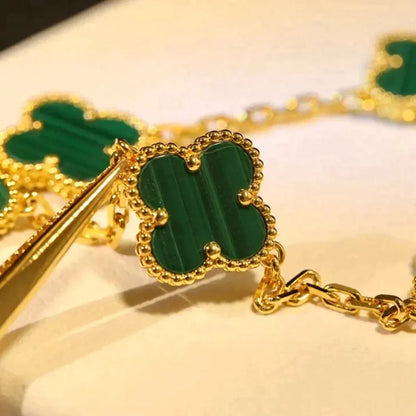 [KELA]LUCKY CLOVER 5-MOTIF BRACELET - MALACHITE COLLECTION