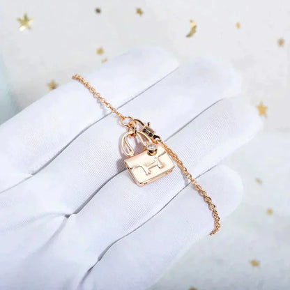 [KELA]AMULETTE PEDANT ROSE GOLD NECKLACE