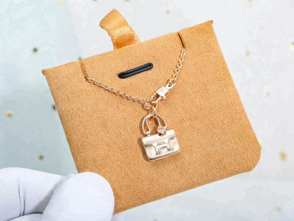 [KELA]AMULETTE PEDANT ROSE GOLD NECKLACE