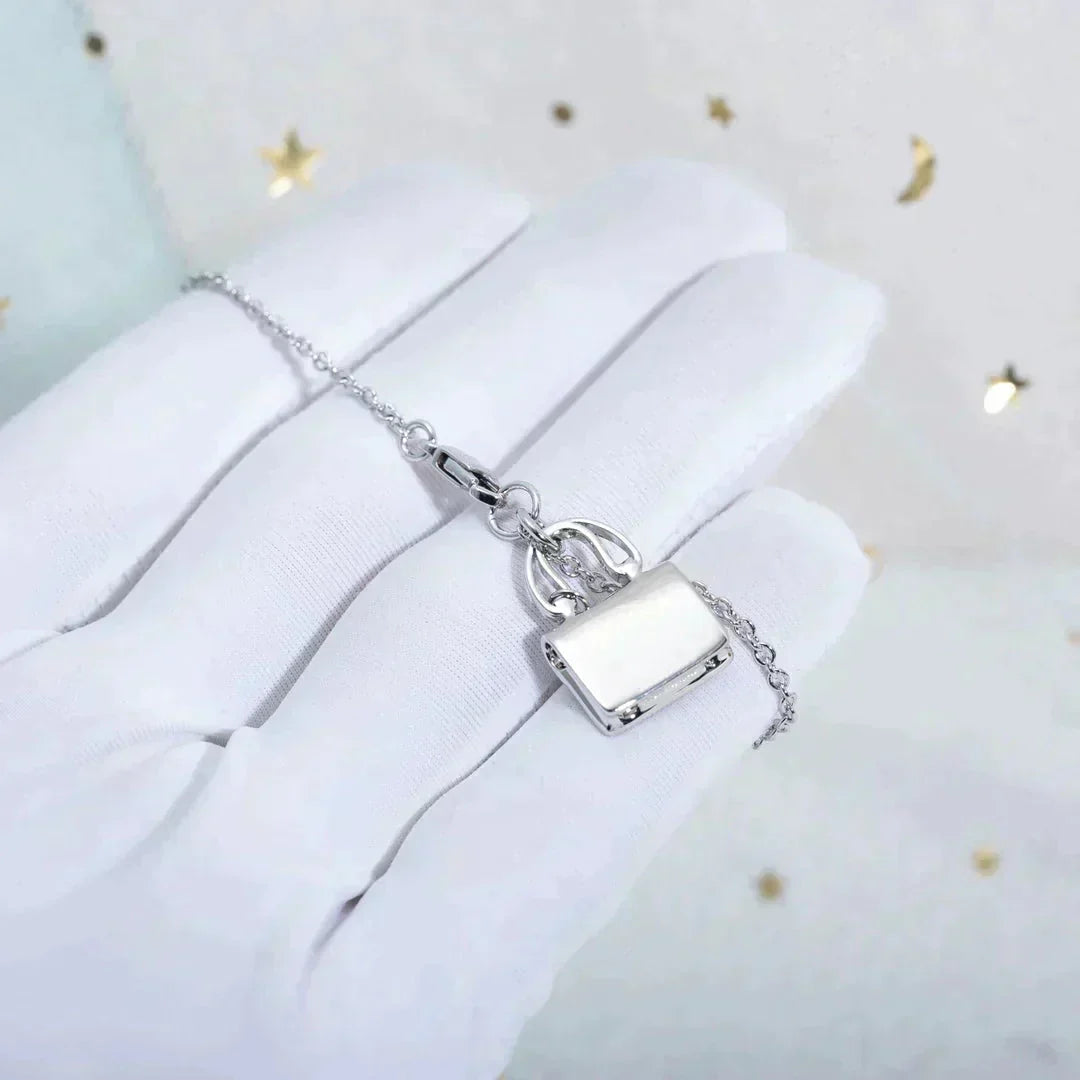 [KELA]AMULETTE PEDANT SILVER NECKLACE