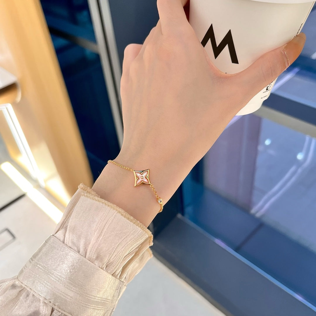 [KELA]STAR 1 DIAMOND ROSE GOLD BRACELET