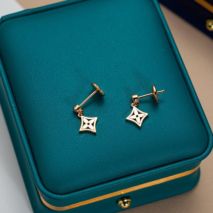 [KELA]STAR EARRINGS GOLD