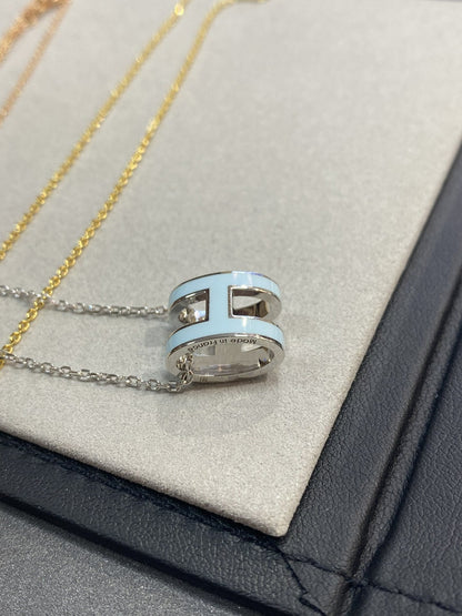 [KELA]POP H LIGHT BLUE NECKLACE