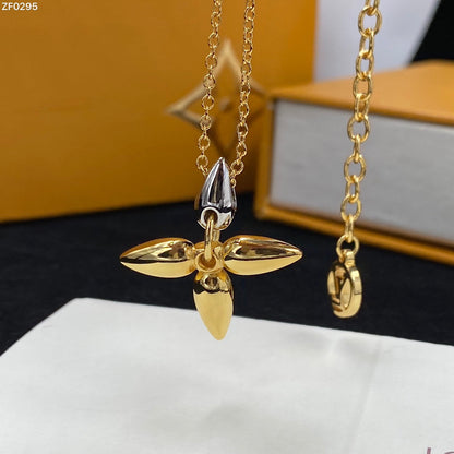 [KELA]LOUISETTE PEDANT GOLD NECKLACE