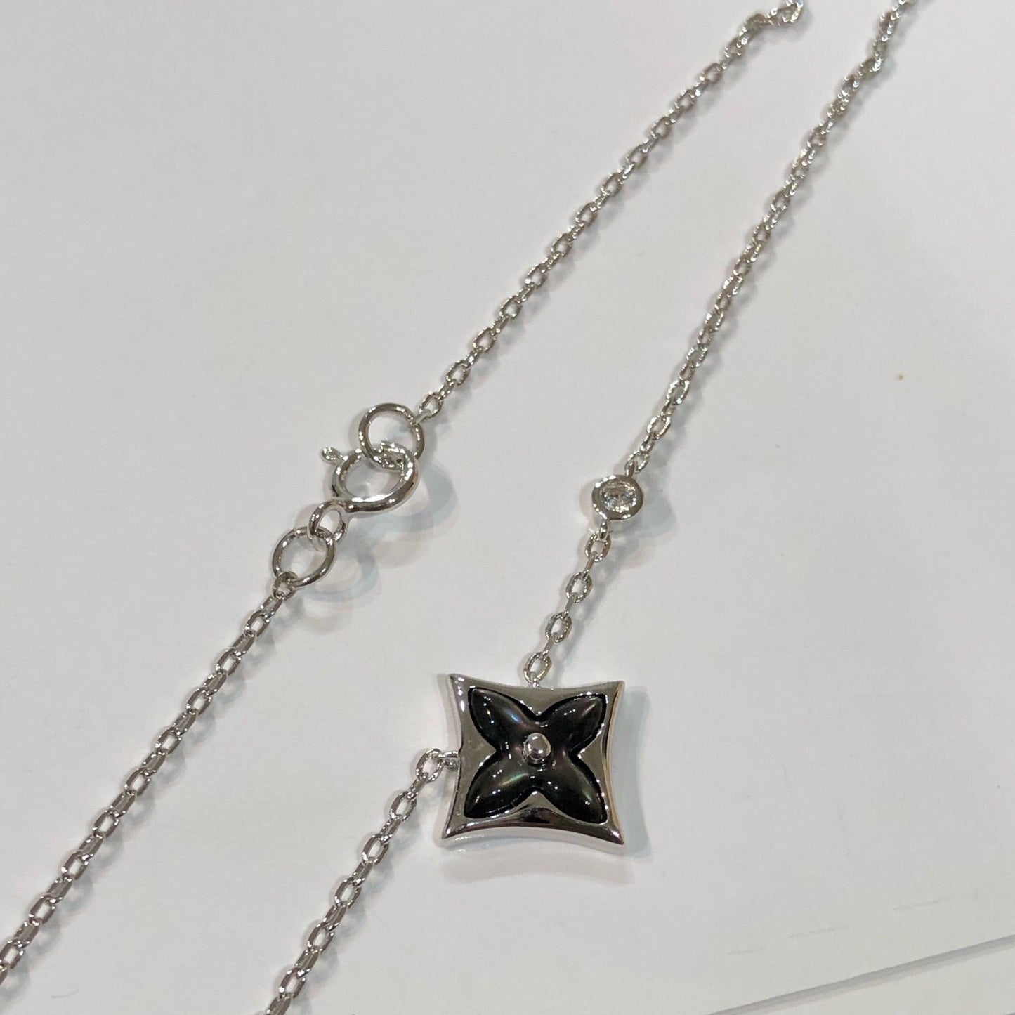 [KELA]STAR BLACK MOP NECKLACE