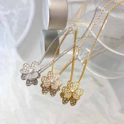 [KELA]PAVÉ DIAMOND FLOWER CHARM NECKLACE