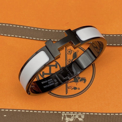 [KELA]H BRACELET 12MM BLACK WHITE CERAMIC