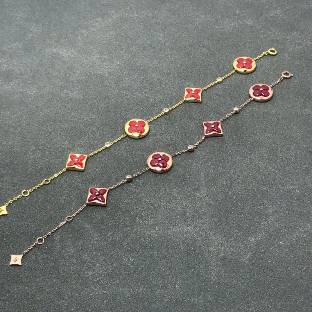 [KELA]STAR AND SUN CARNELIAN 4 MOTIFS 3 DIAMONDS