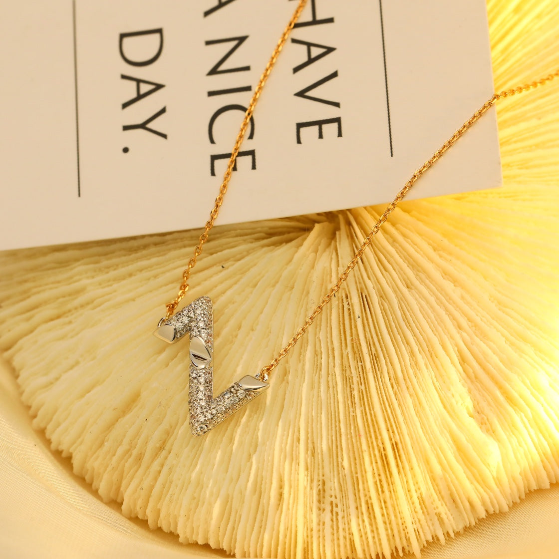 [KELA]VOLT SILVER DIAMOND PEDANT NECKLACE