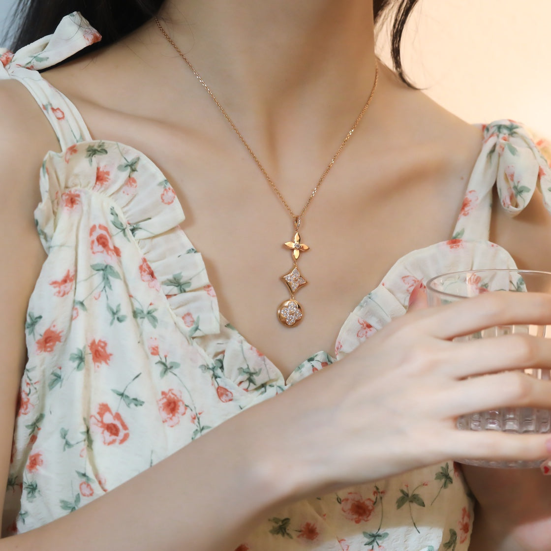[KELA]STAR AND SUN DIAMOND ROSE GOLD NECKLACE