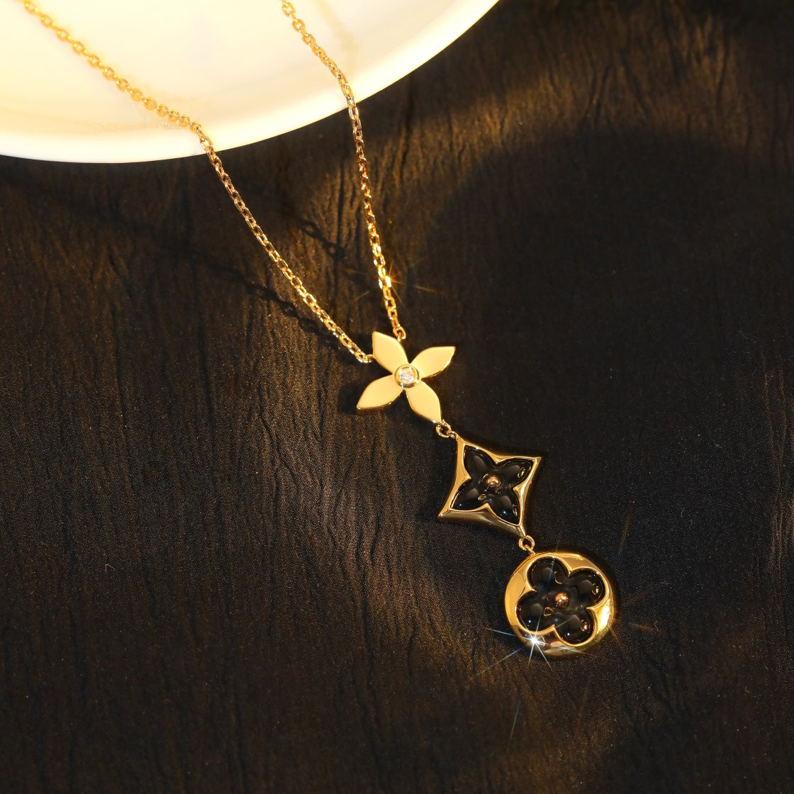 [KELA]STAR AND SUN ONYX ROSE GOLD NECKLACE