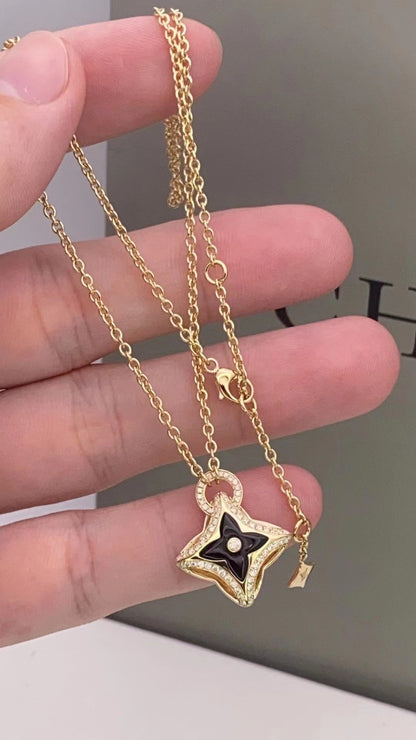 [KELA]STAR PEDANT ROSE GOLD DIAMOND NECKLACE