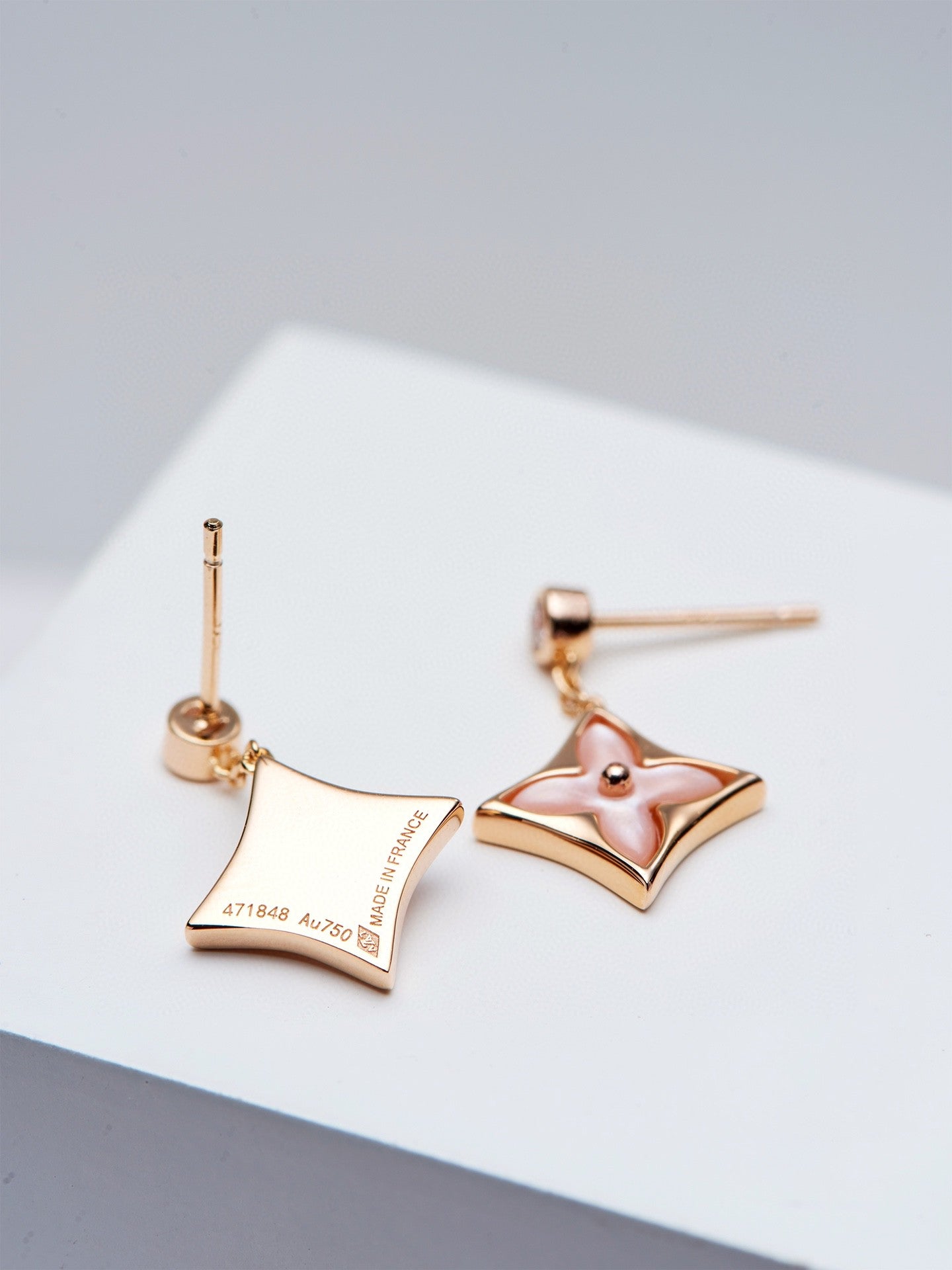 [KELA]DOUBLE STAR ROSE GOLD MOP DROP EARRINGS