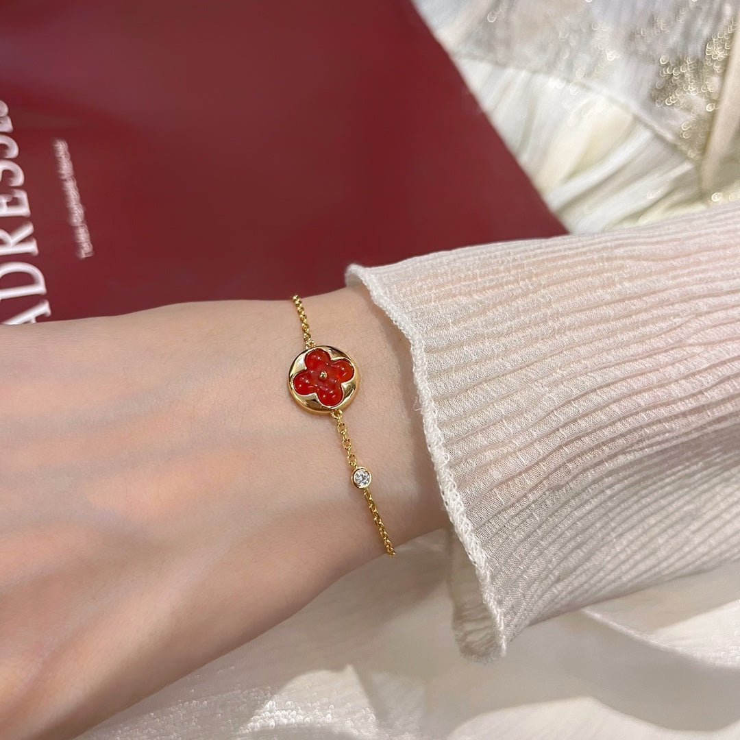 [KELA]SUN PEDANT CARNELIAN BRACELET