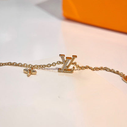 [KELA]LOGO STAR MOTIF GOLD BRACELET