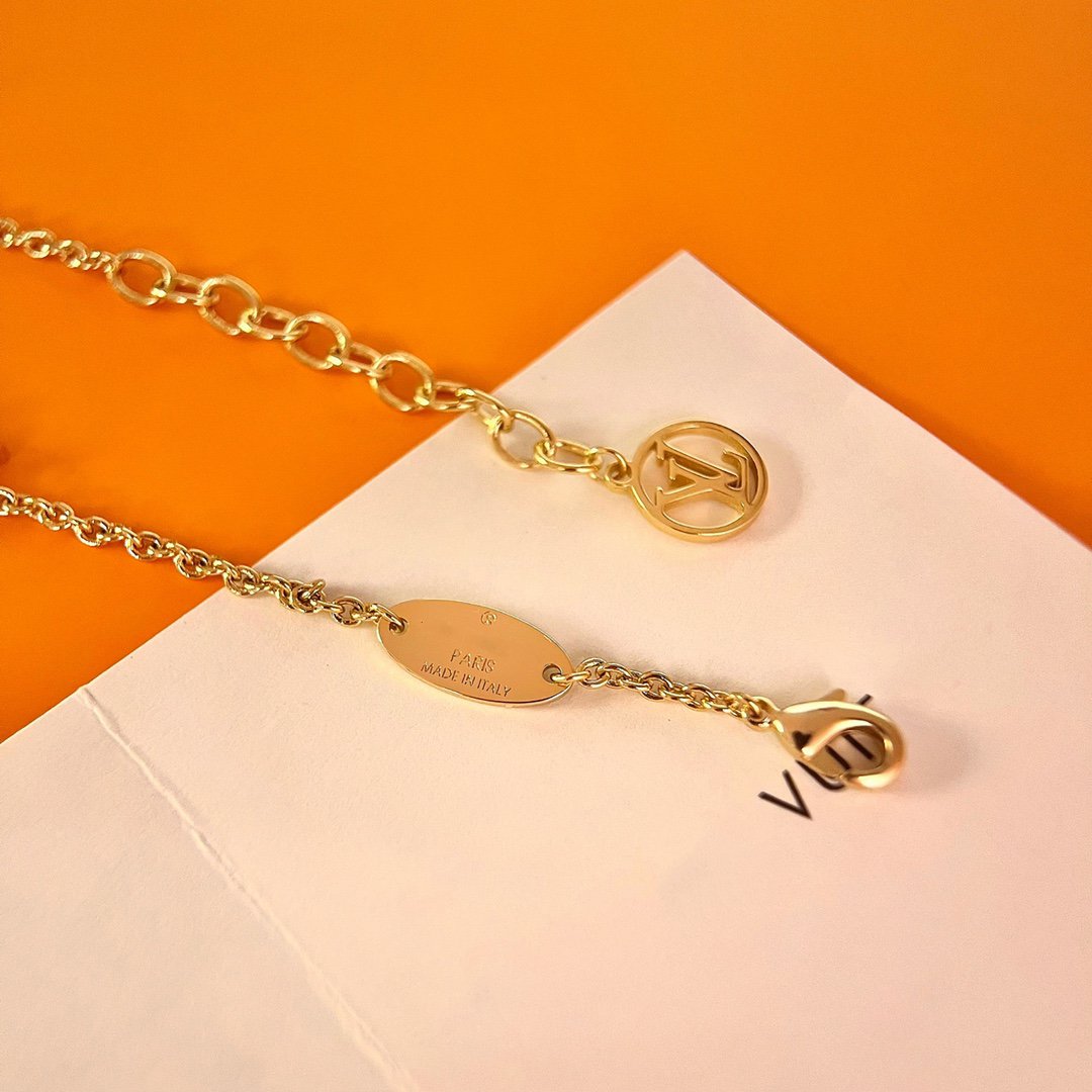 [KELA]LOGO STAR MOTIF GOLD BRACELET