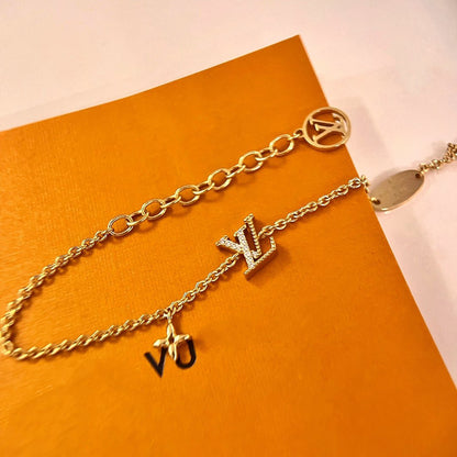 [KELA]LOGO STAR MOTIF GOLD BRACELET