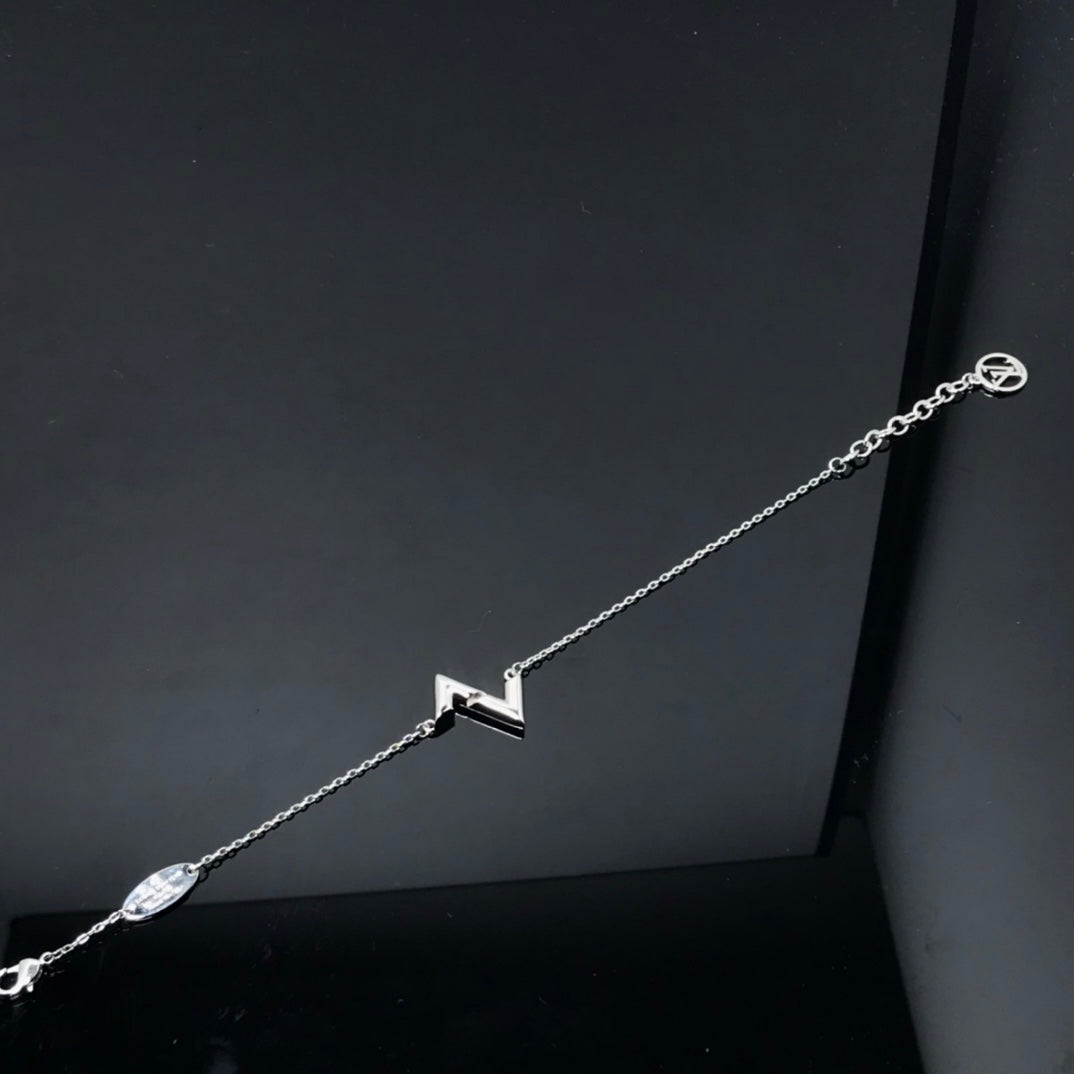 [KELA]VOLT LV LOGO BRACELET