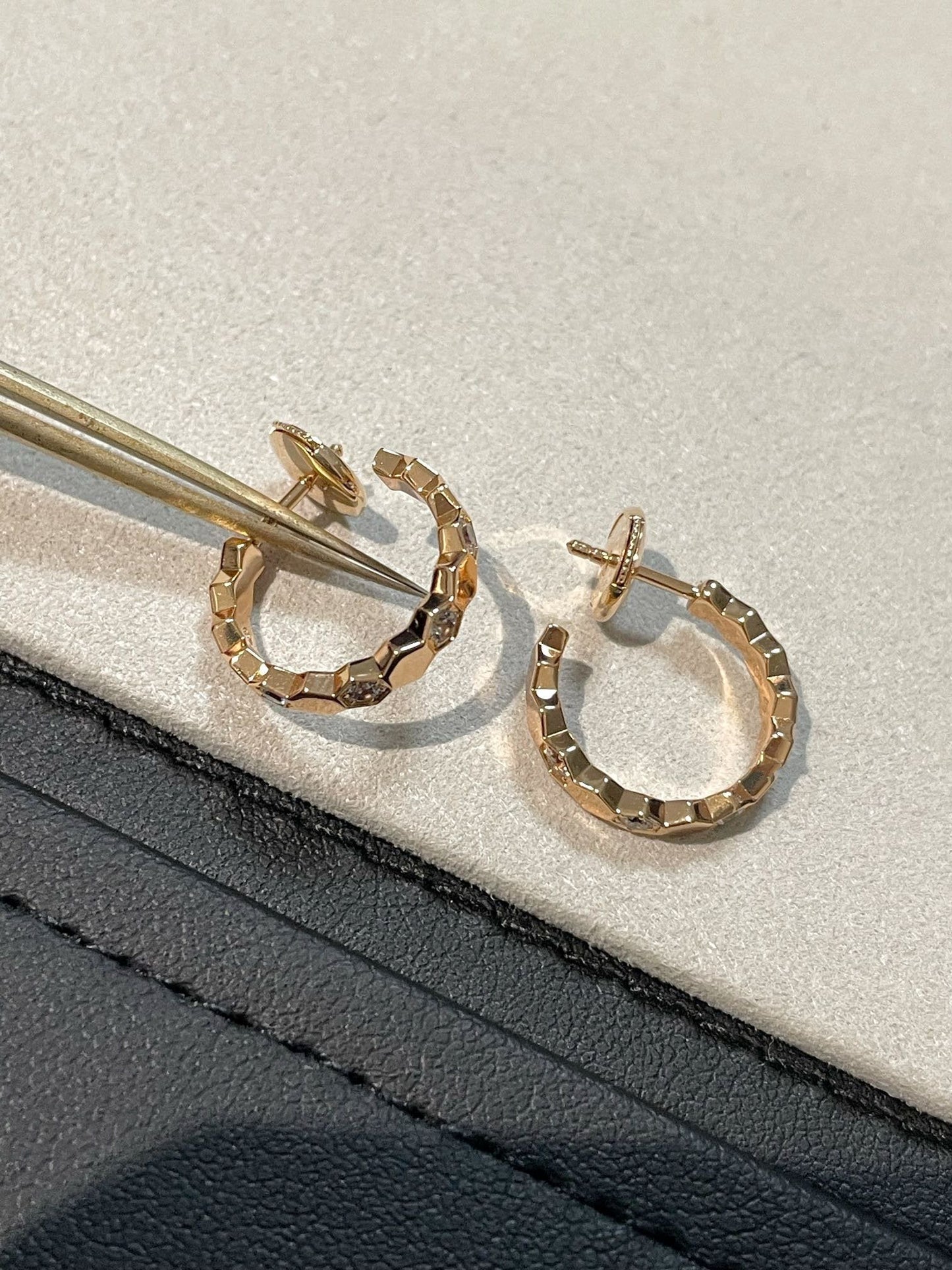 [KELA]Hollow Design Four-Leaf Clover Flower Shape Ring