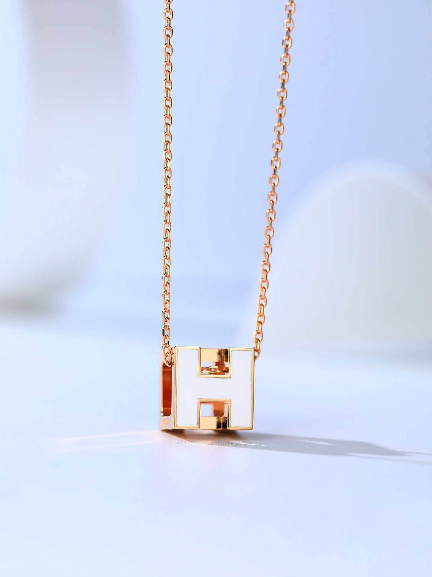 [KELA]H CAGE ROSE GOLD NECKLACE