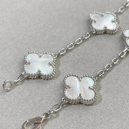 [KELA]LUCKY CLOVER 5-MOTIF BRACELET - WHITE MOTHER-OF-PEARL COLLECTION