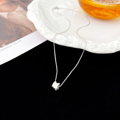 [KELA]BEE MINI PEDANT DIAMOND NECKLACE