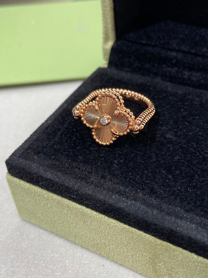 [KELA]LUCKY CLOVER GOLD REVERSIBLE RING