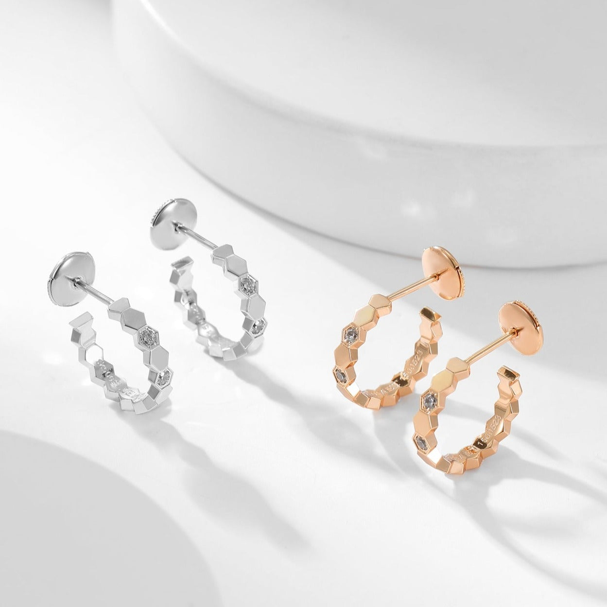 [KELA]BEE LOVE DIAMOND HOOP EARRINGS