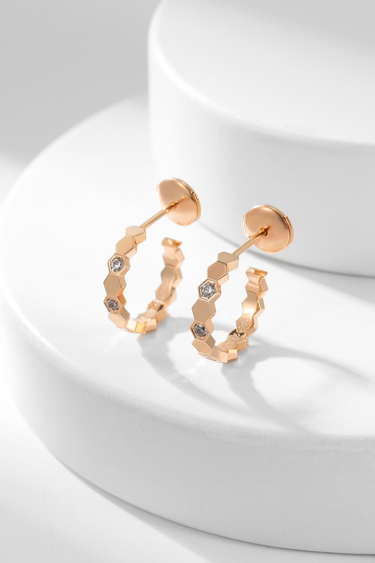 [KELA]BEE LOVE DIAMOND HOOP EARRINGS