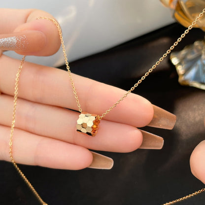 [KELA]BEE MINI NECKLACE