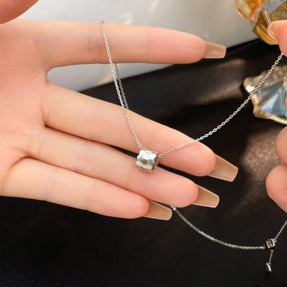 [KELA]BEE MINI NECKLACE