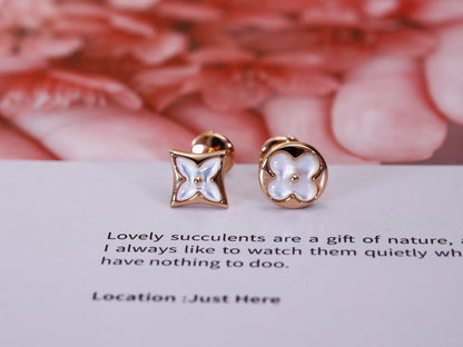 [KELA]STAR AND SUN ROSE GOLD MOP STUD EARRINGS