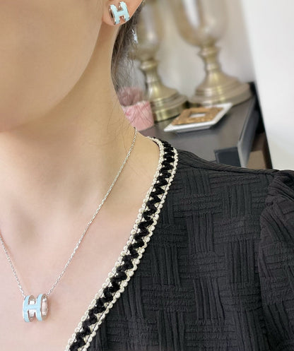 [KELA]POP H SKY BLUE STUD EARRINGS
