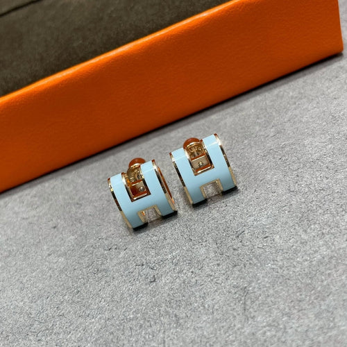 [KELA]POP H SKY BLUE STUD EARRINGS
