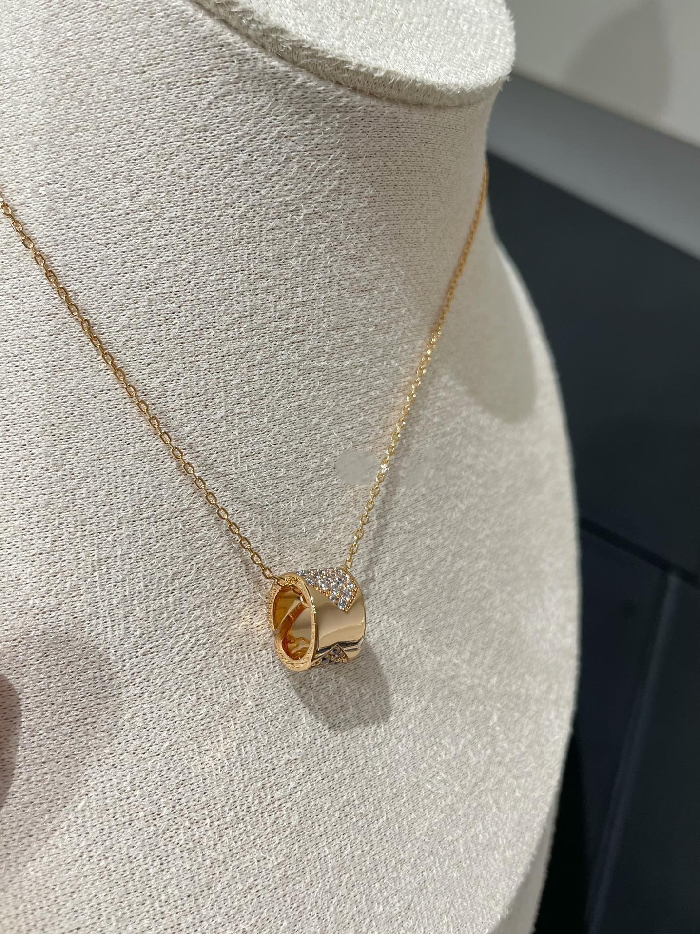 [KELA]LIENS EVIDENCE DIAMOND PAVED NECKLACE