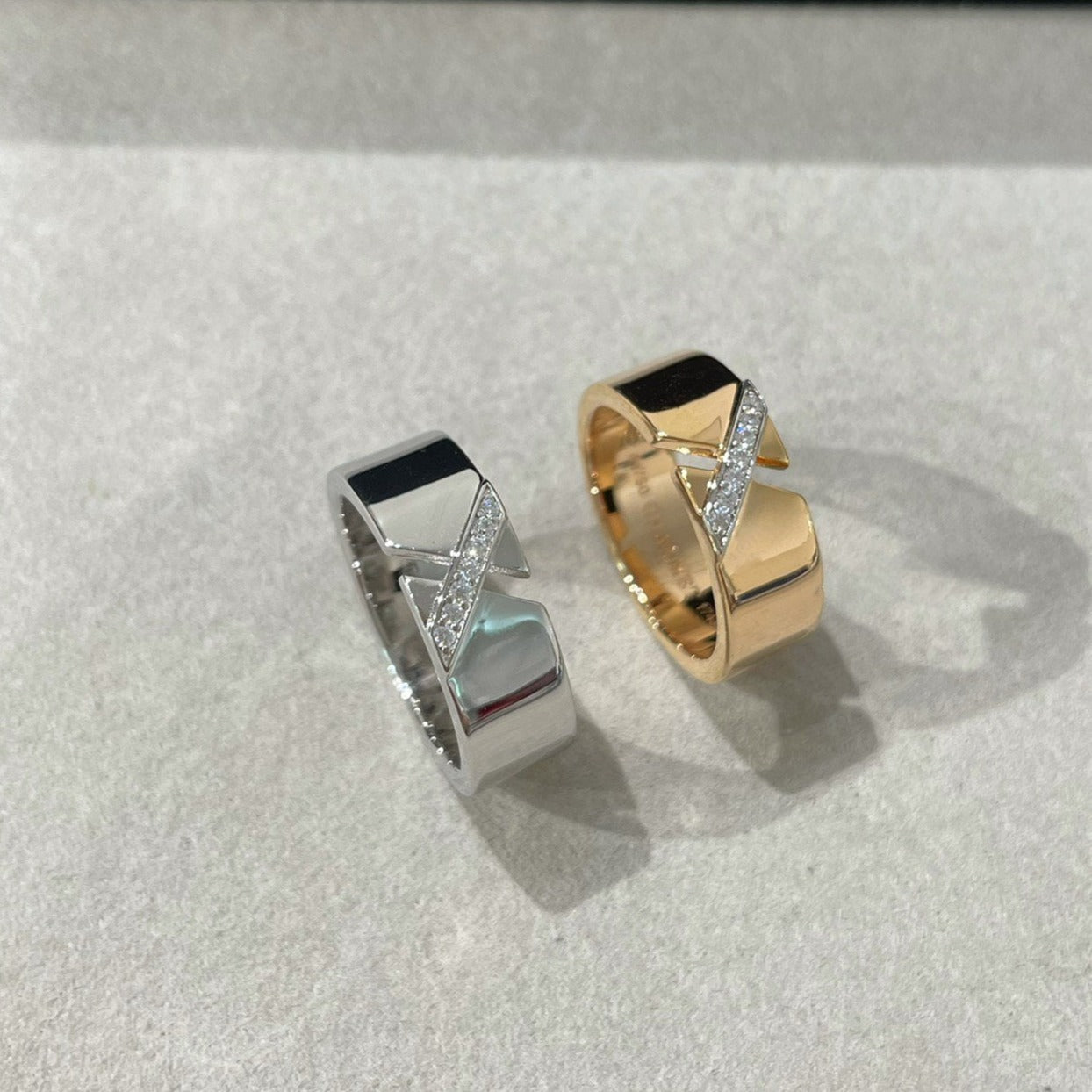 [KELA]LIENS EVIDENCE DIAOMOND RING