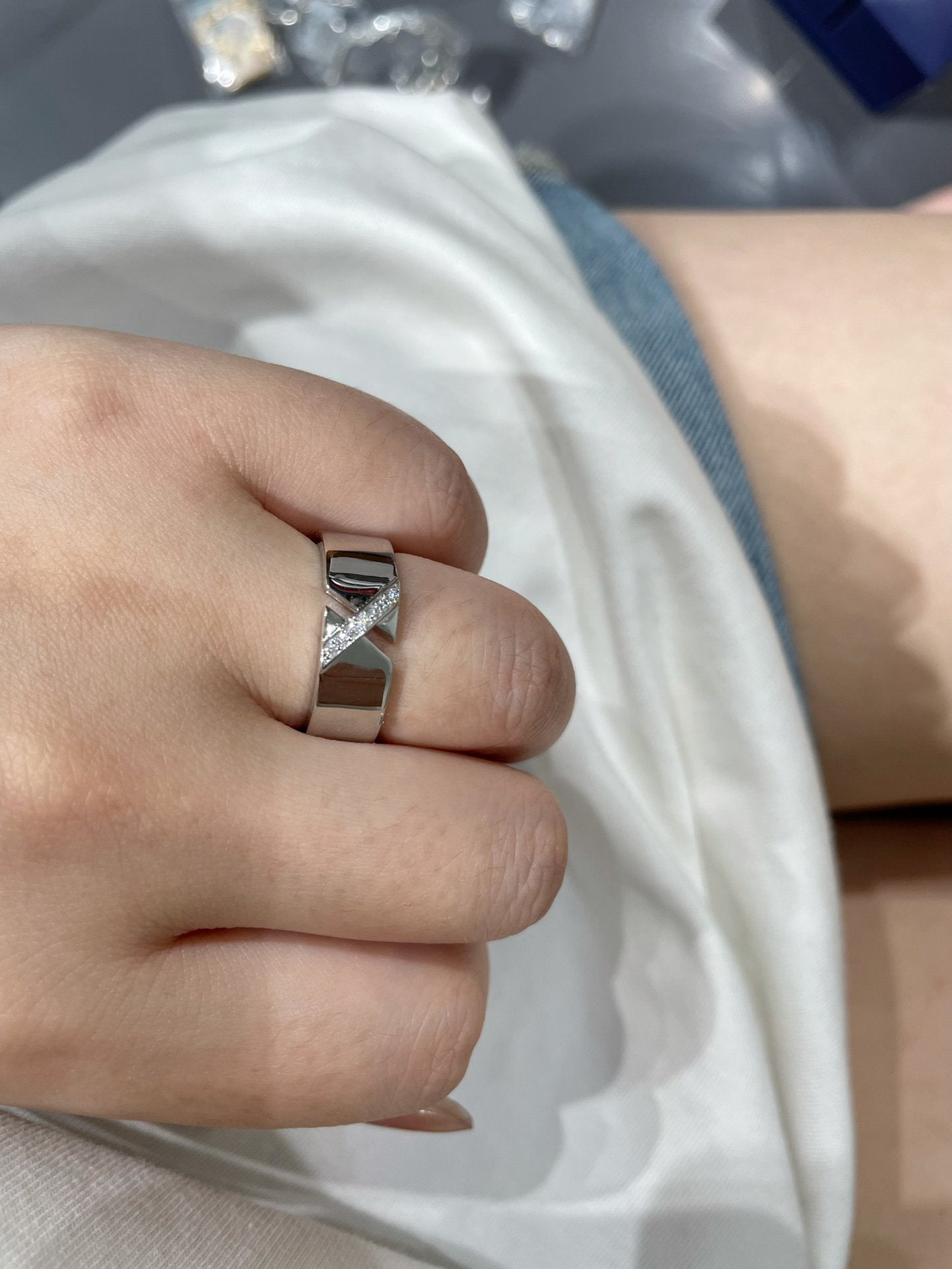 [KELA]LIENS EVIDENCE DIAOMOND RING