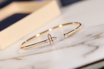[KELA]IDYLLE GOLD OPEN BRACELET DIAMOND PAVED