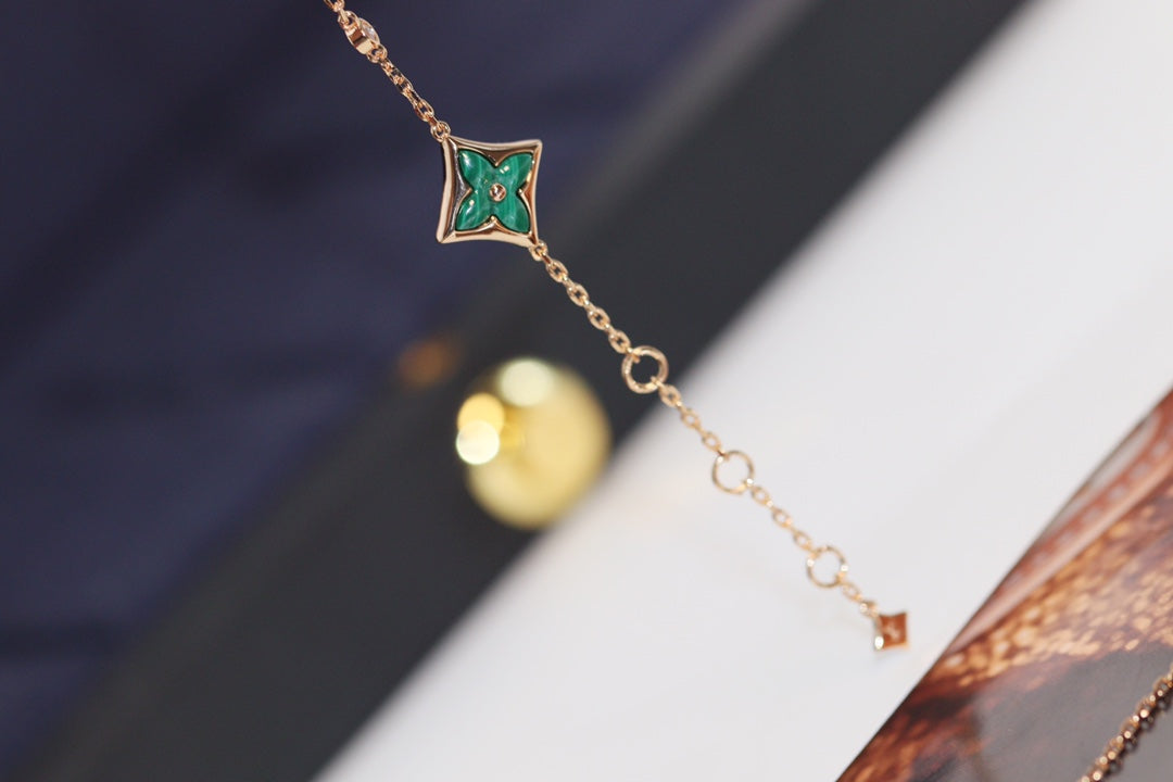 [KELA]STAR AND SUN 4 MOTIF ROSE GOLD MALACHITE BRACELET