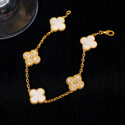 [KELA]LUCKY CLOVER 5-MOTIF BRACELET - WHITE MOTHER-OF-PEARL COLLECTION
