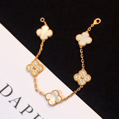 [KELA]LUCKY CLOVER 5-MOTIF BRACELET - WHITE MOTHER-OF-PEARL COLLECTION