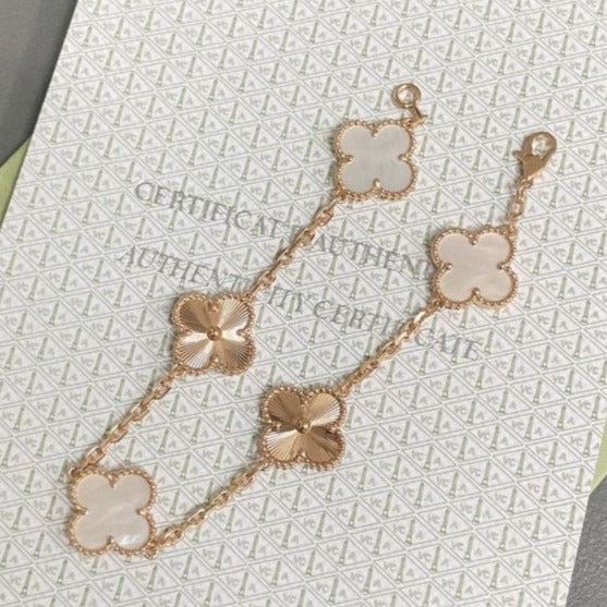 [KELA]LUCKY CLOVER 5-MOTIF BRACELET - WHITE MOTHER-OF-PEARL COLLECTION